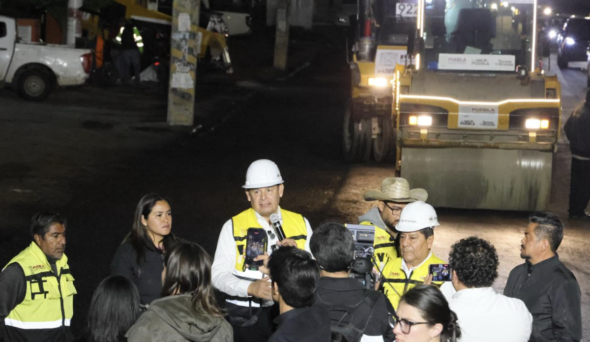 Supervisa Gobernador pavimentación en Prolongación Reforma en Capital poblana